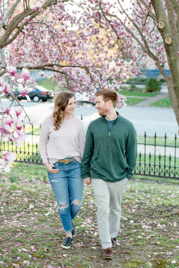 St. Louis engagement photographer