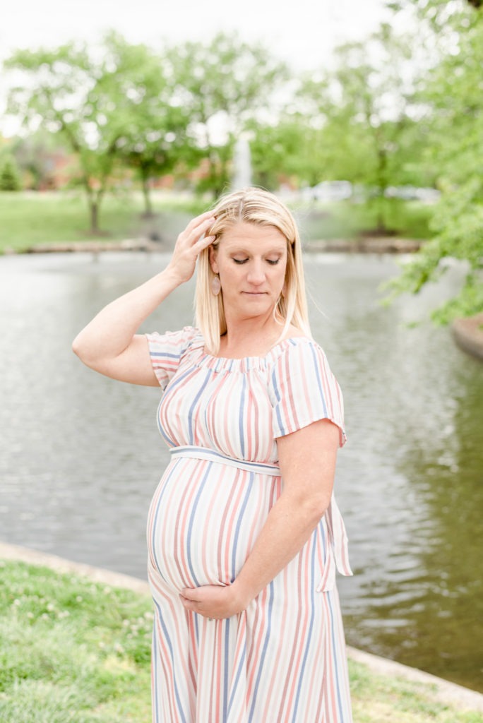 St. Charles Missouri Maternity Photographer