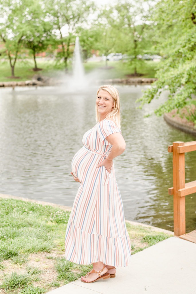 Maternity Photographer St. Louis, MO