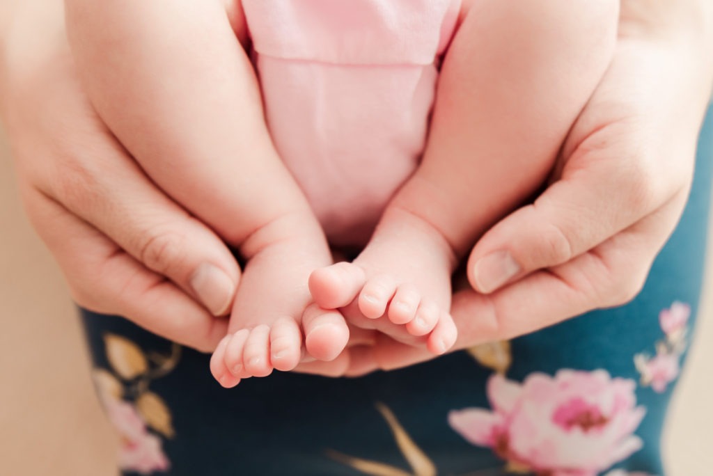 Lifestyle Newborn Session St. Charles