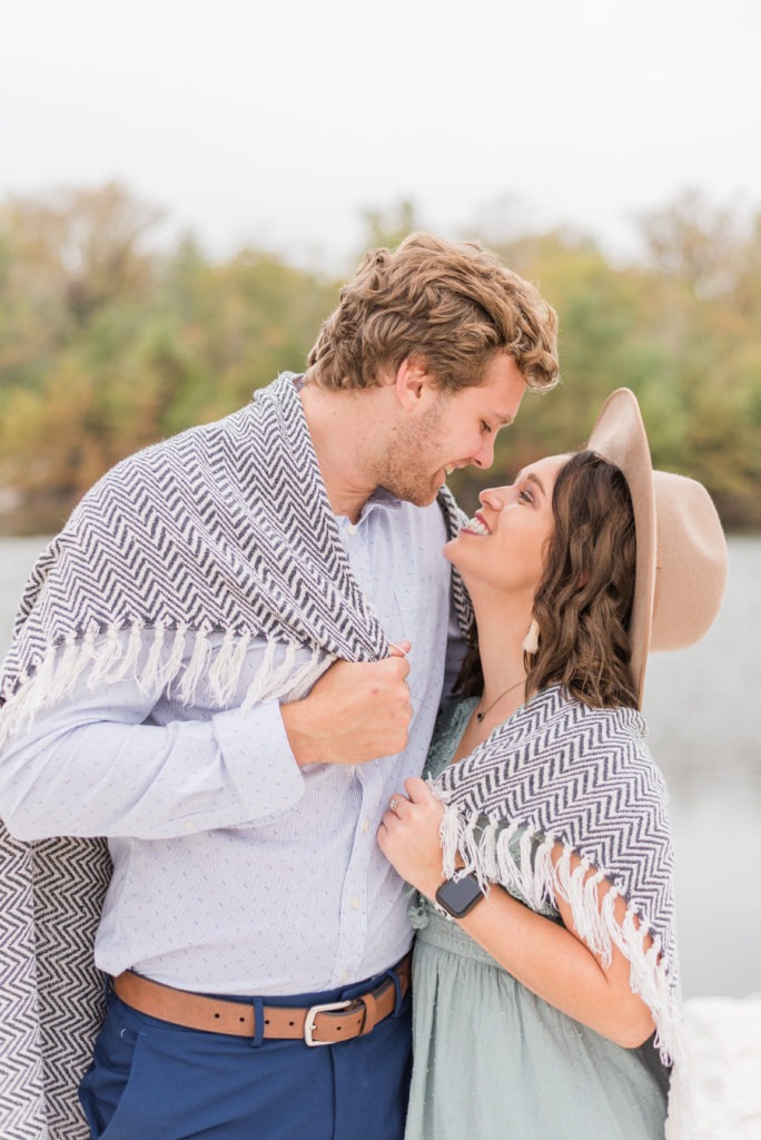 couples photos klondike park