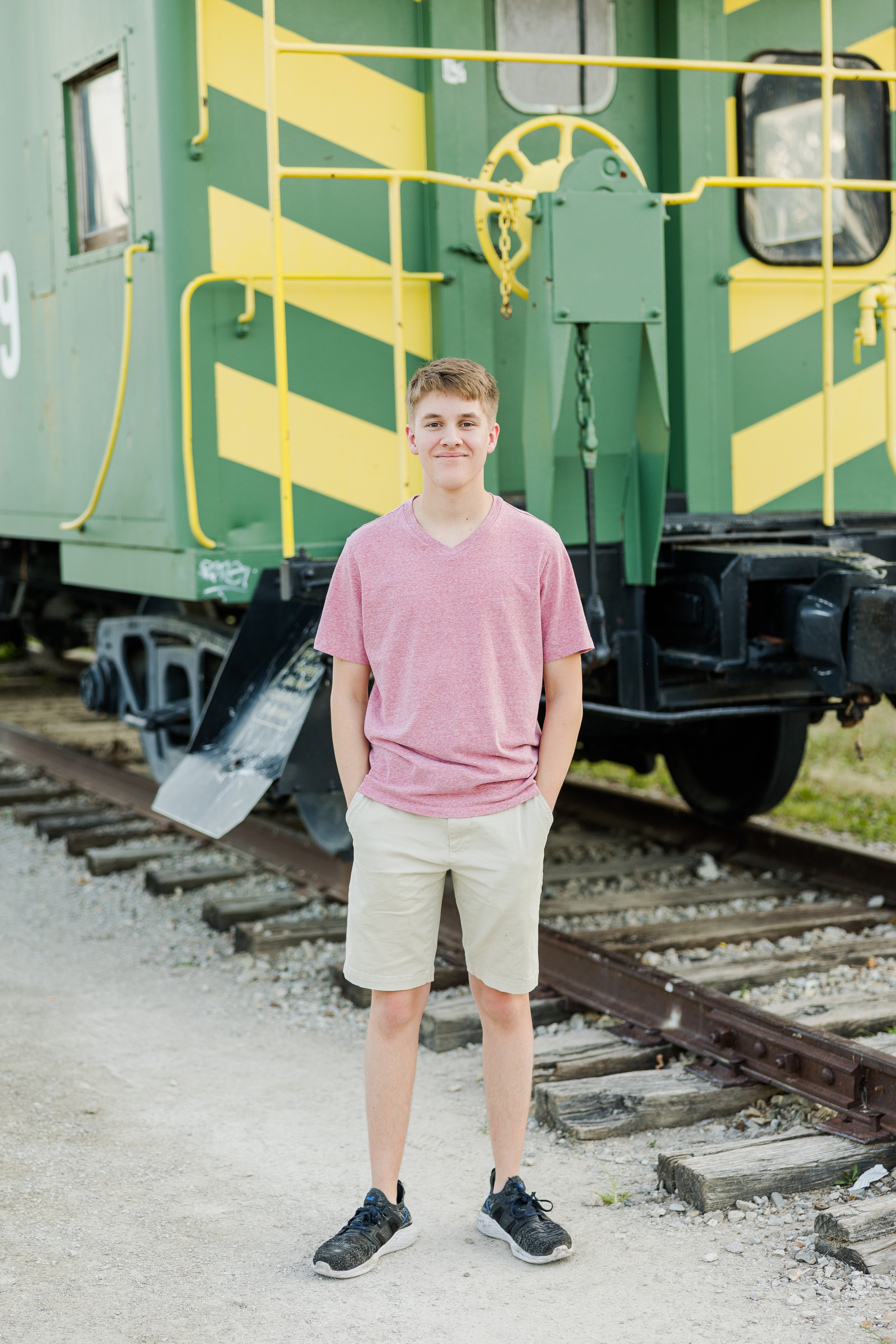 senior photos on Main Street St. Charles