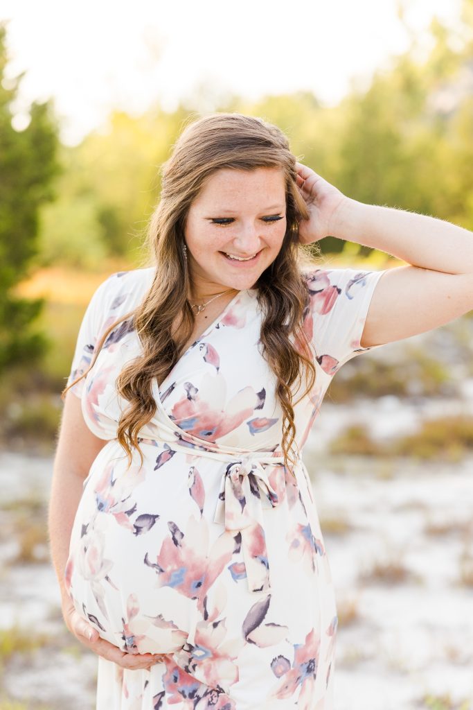 summer maternity photographer