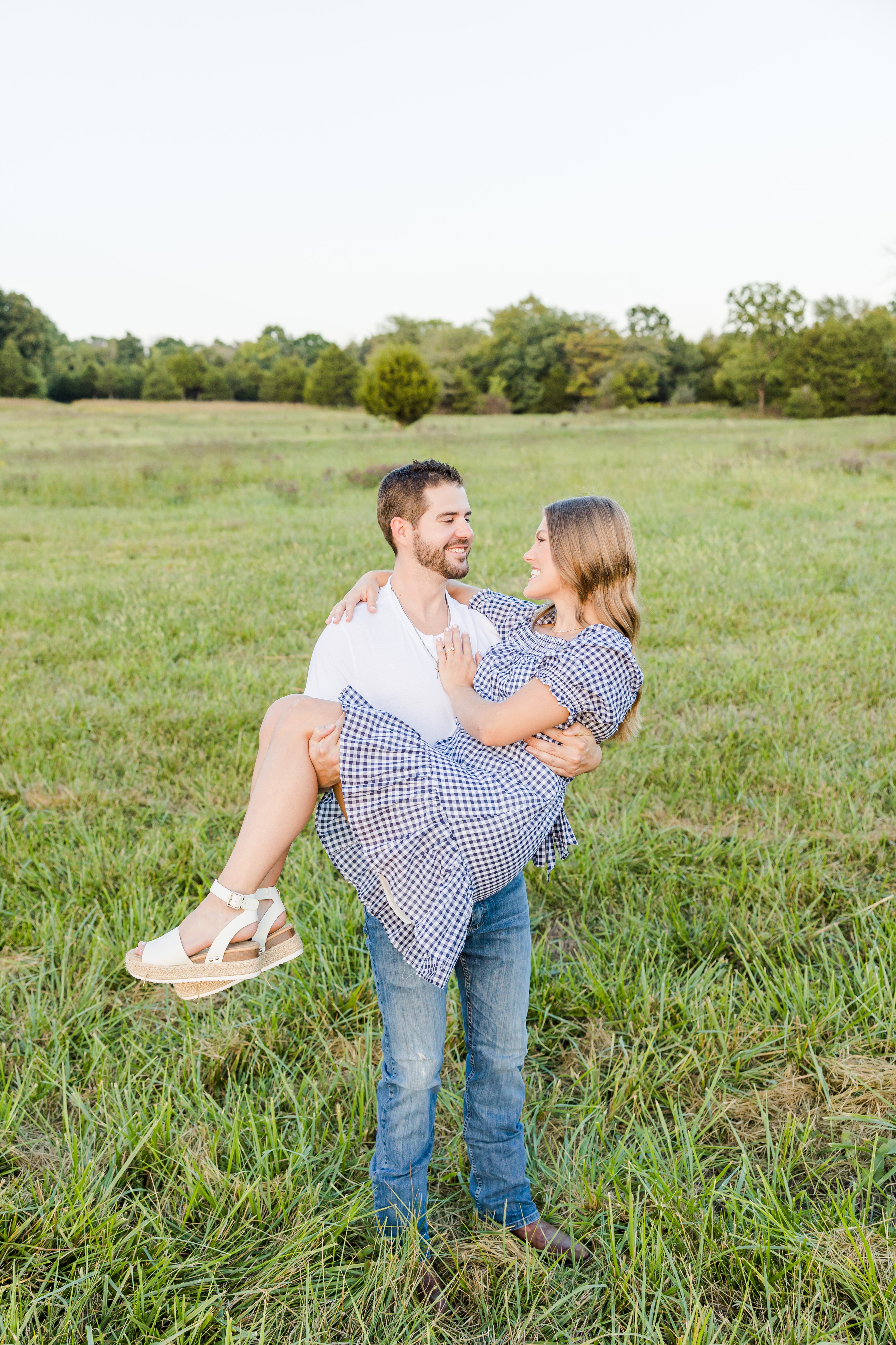 St. Charles engagement photographer