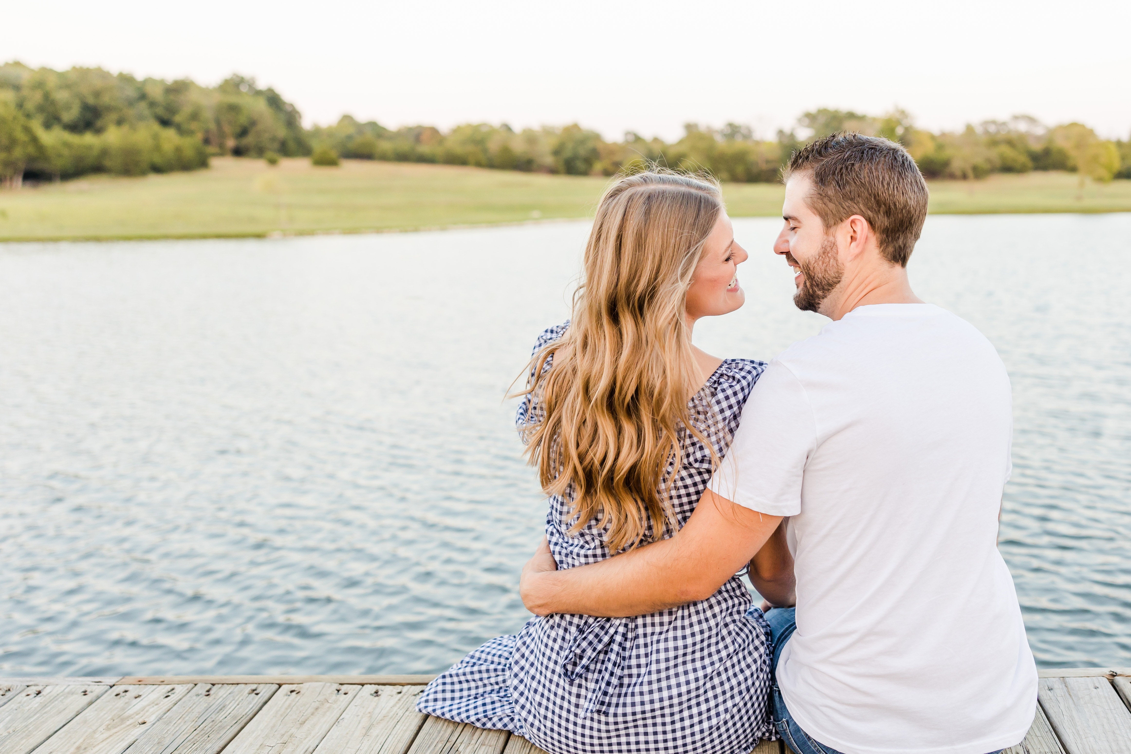 St. Charles engagement photographer; engagement session