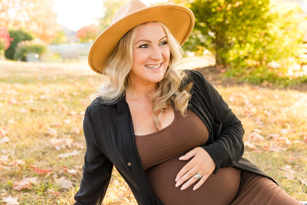 St. Charles maternity photographer