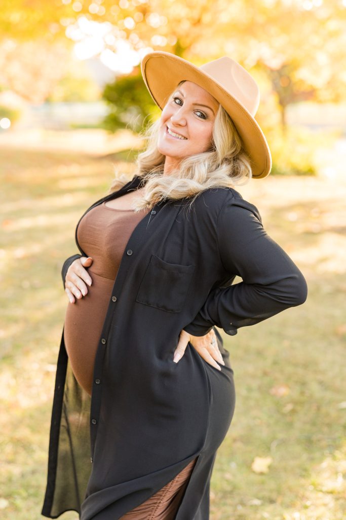 St. Louis maternity photographer