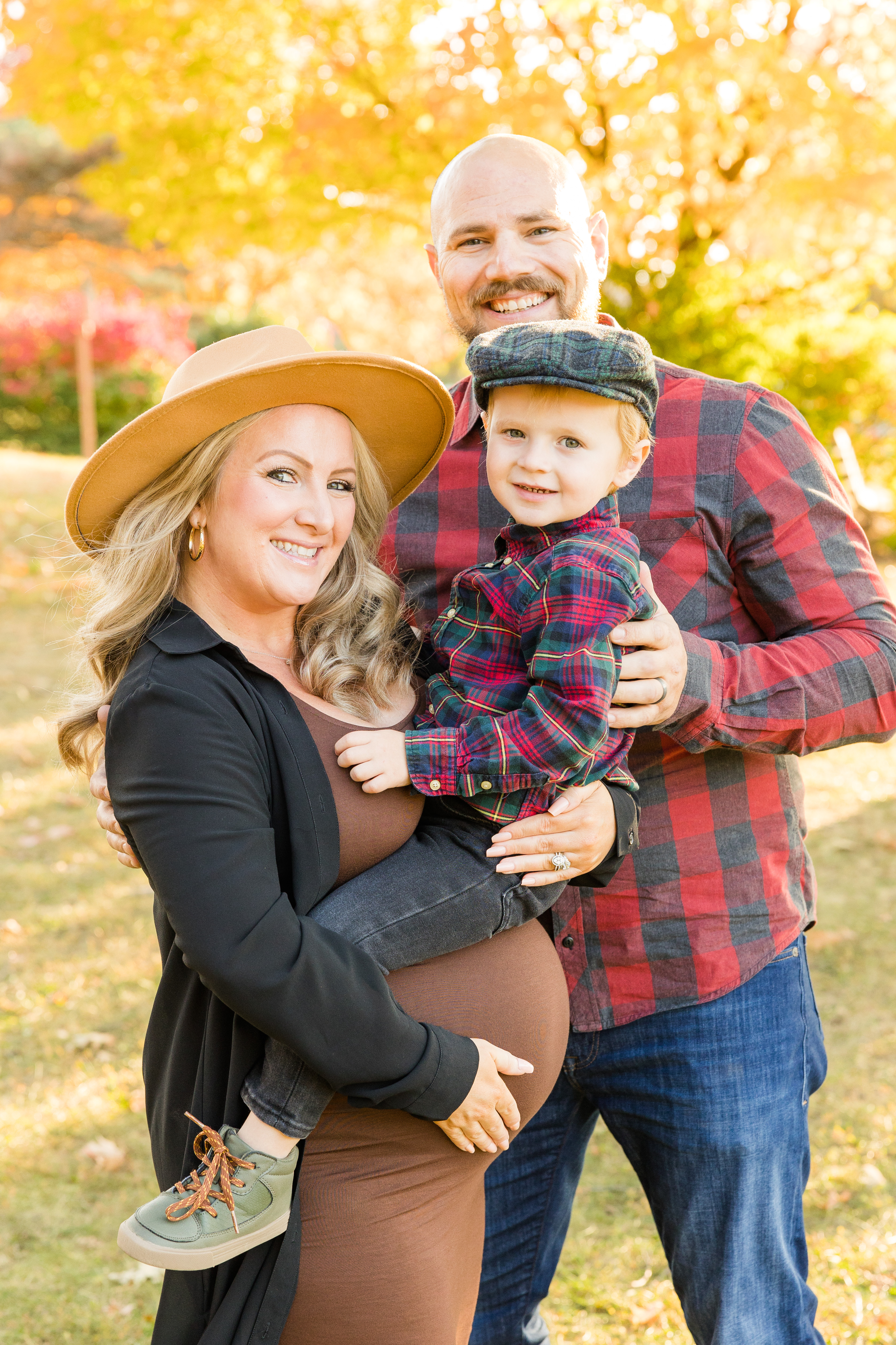 St. Charles family maternity photographer