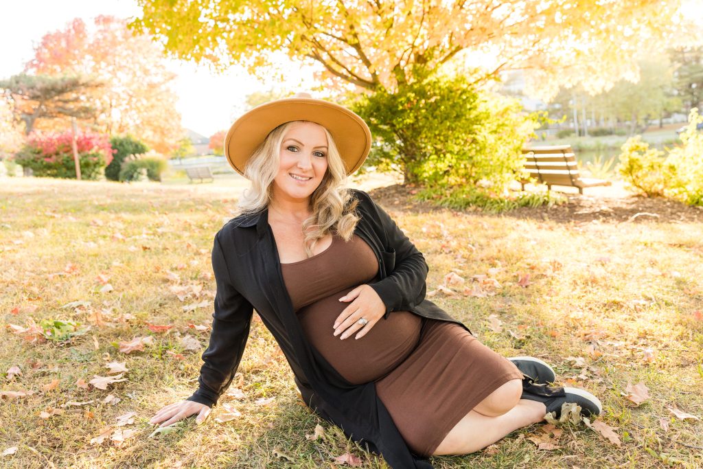 St. Charles maternity photographer