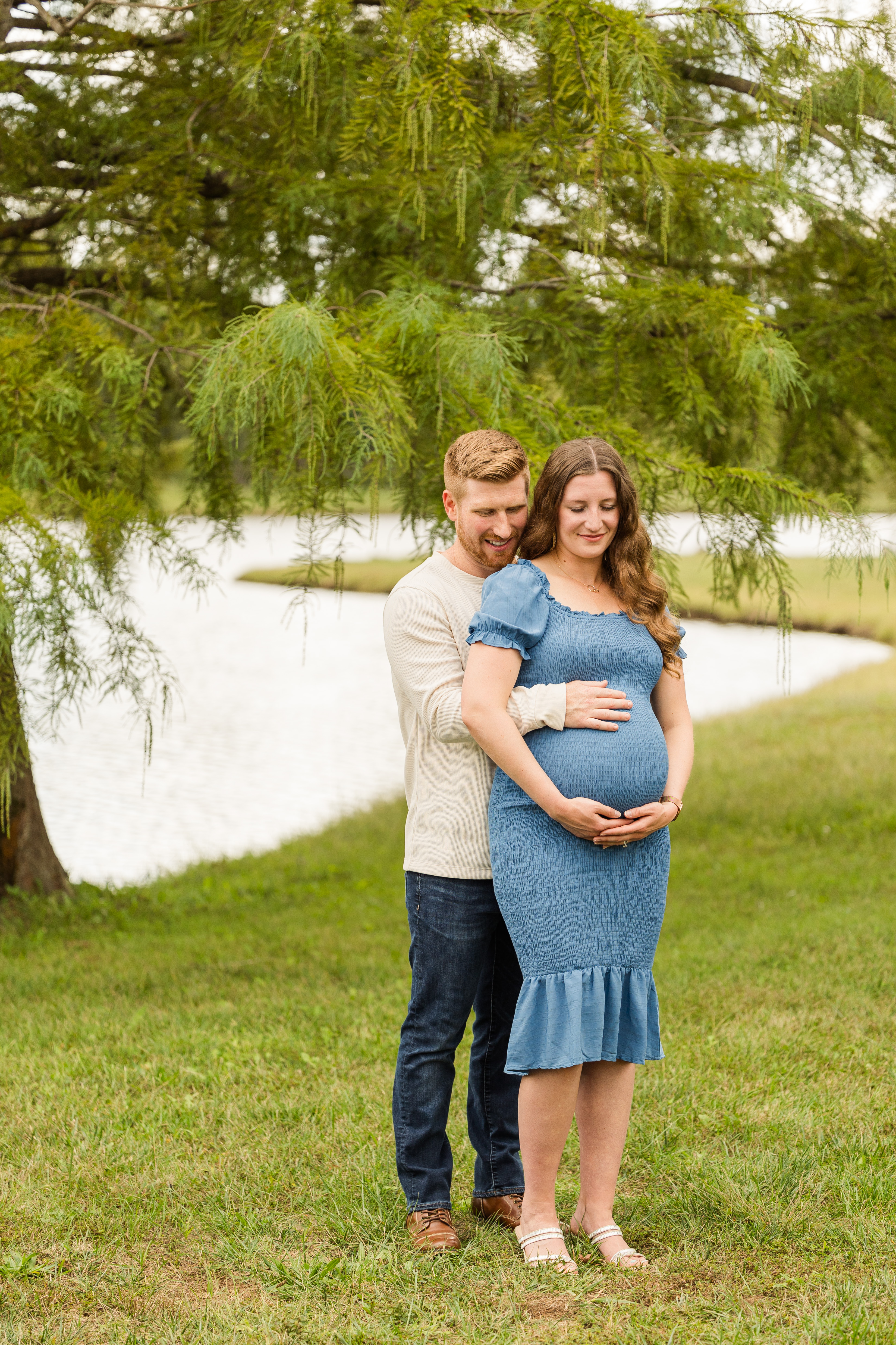 Maternity Photos in St. Charles, Missouri | St. Charles Photographer